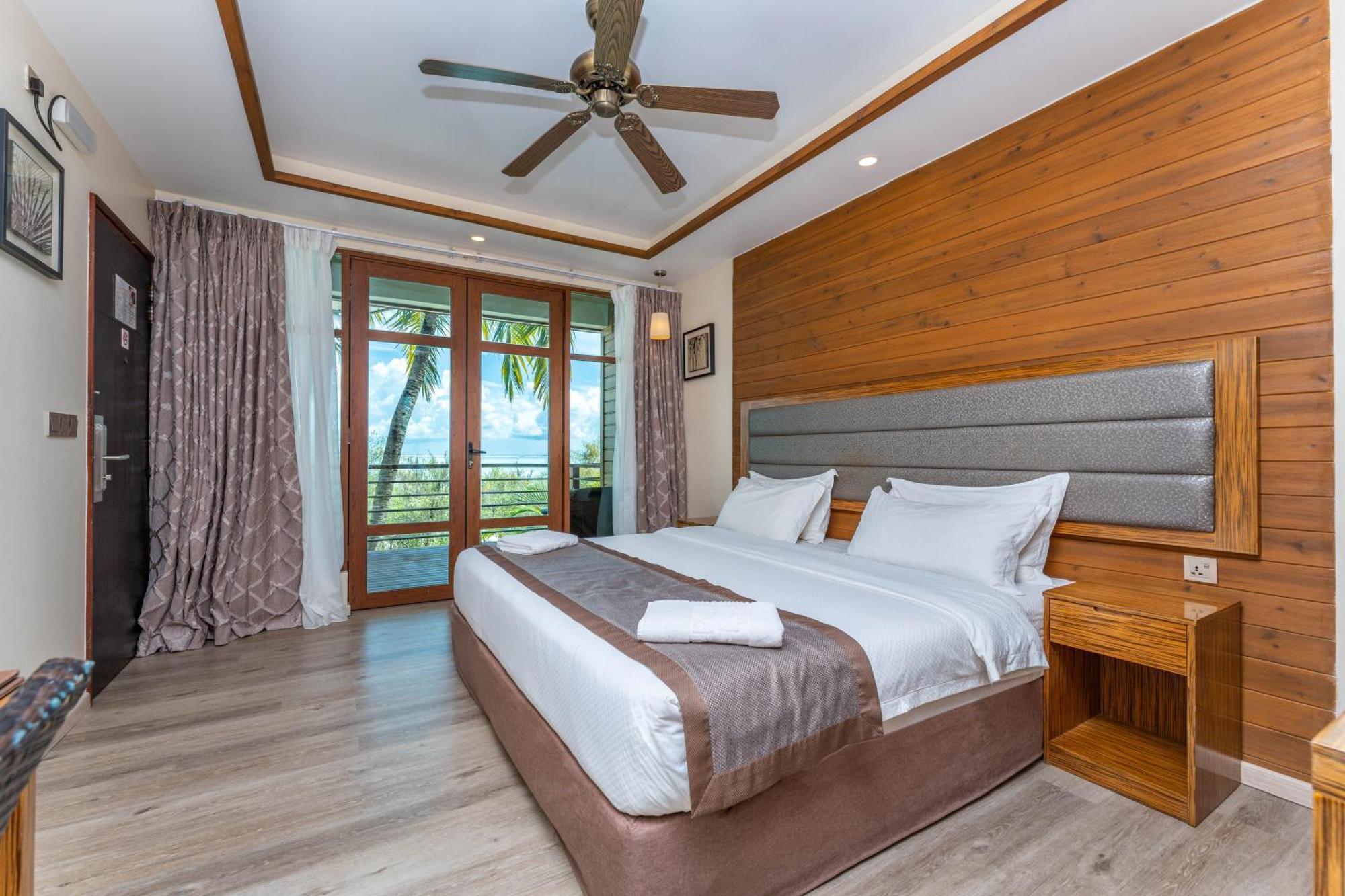 Pearl Sands Of Maldives Huraa Exterior photo
